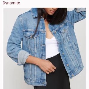 DYNAMITE Fitted LightWash Denim Jacket, Size Med